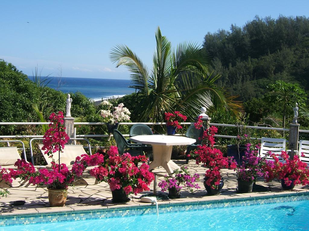 Holiday Home La Caverne Des Hirondelles แซ็ง-โฌเซฟ ภายนอก รูปภาพ